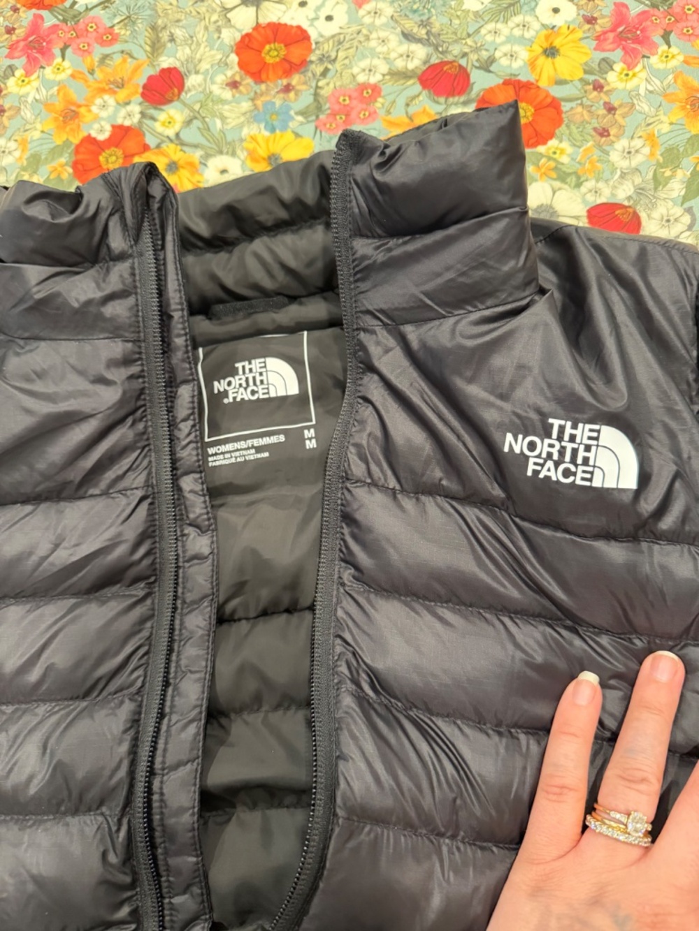 The North Face Terra Peak Jacket Women’s Medium Black New With Tags - Picture 4 of 4
